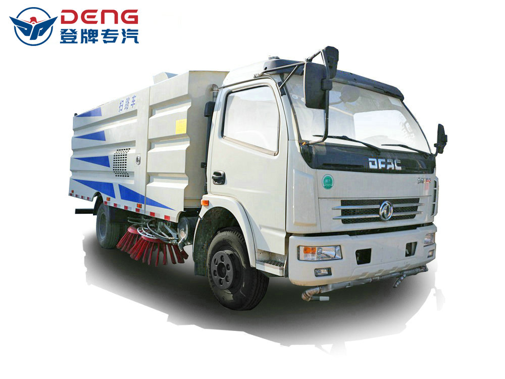 东风8方扫路车
