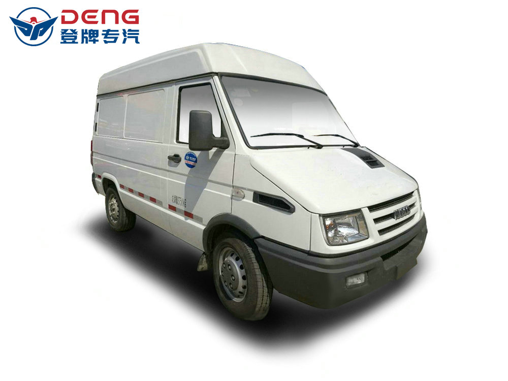 依维柯CLW5040XLCN5冷藏车