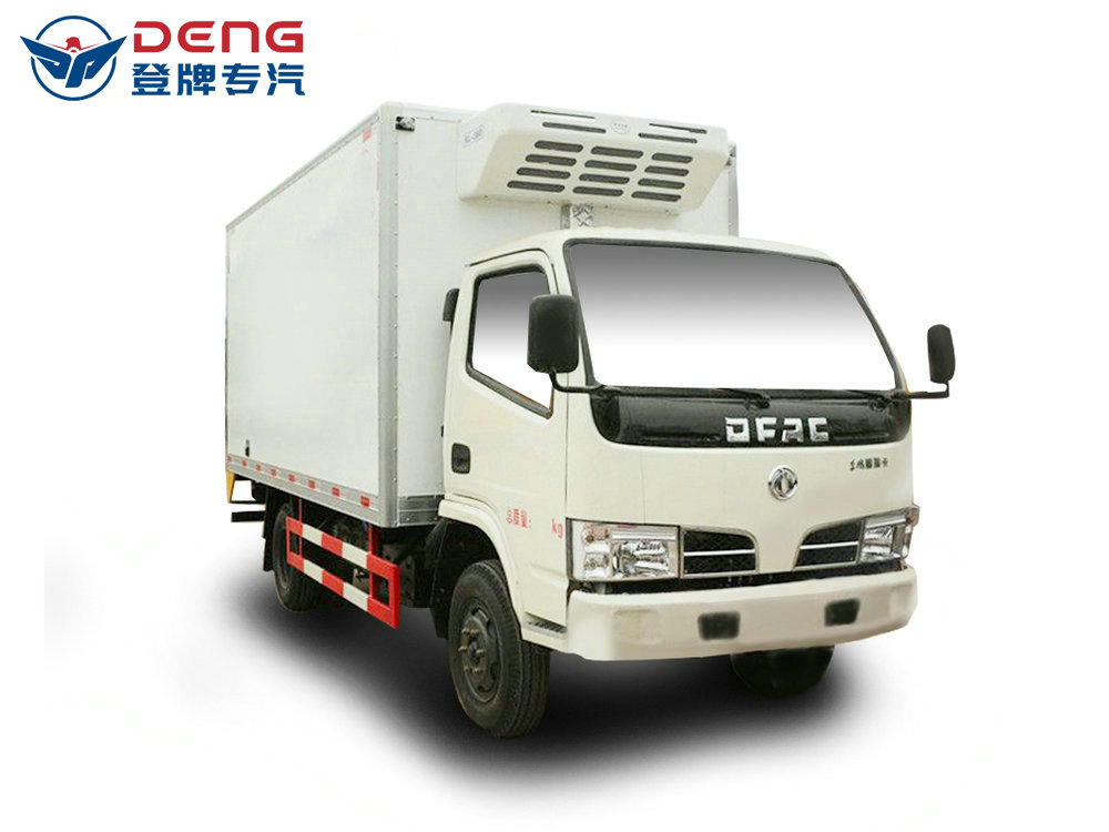 东风小多利卡CLW5040XLC5冷藏车