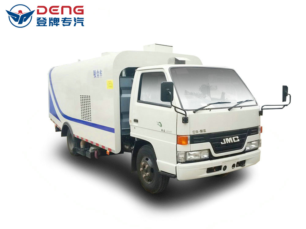 江铃小型5方吸尘车