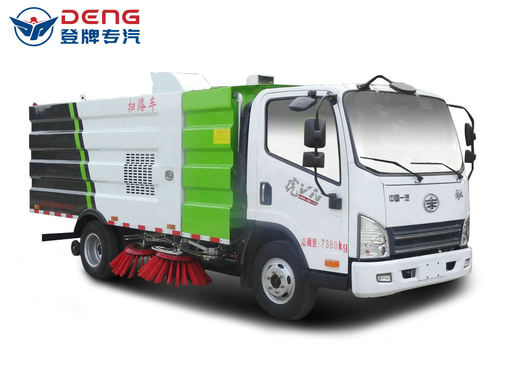 解放5方扫路车