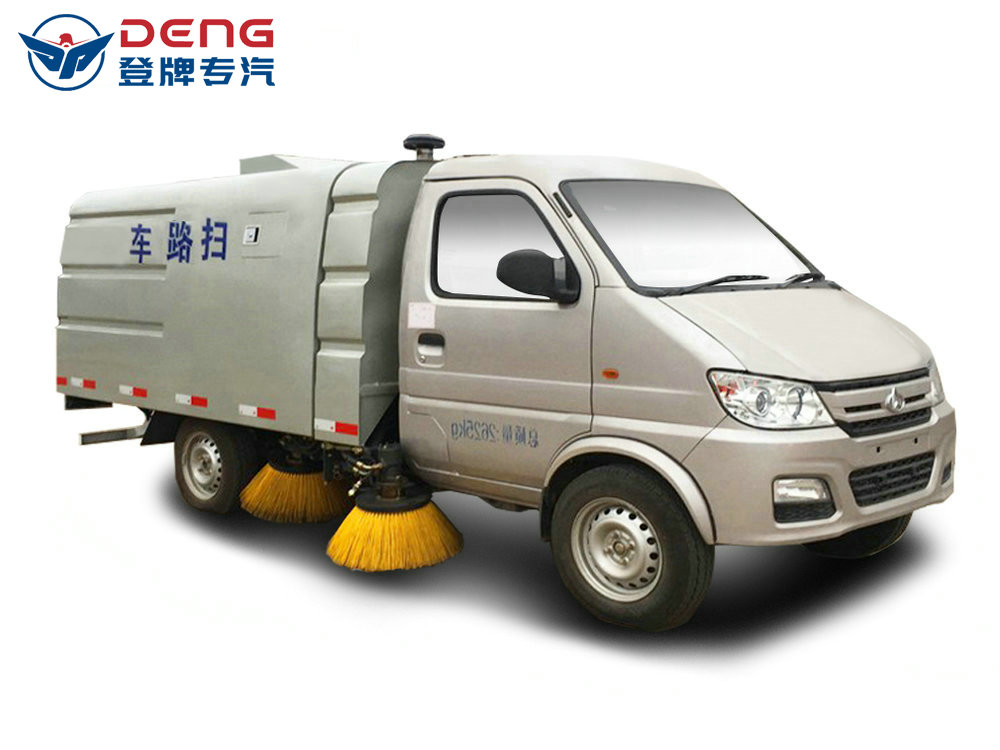 长安小型扫路车