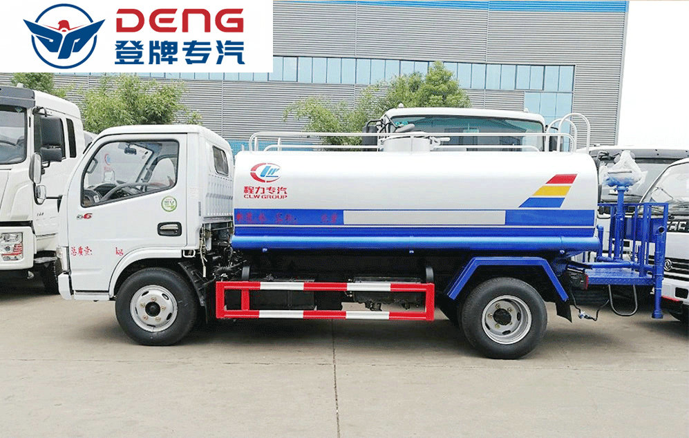 东风5方洒水车01_07
