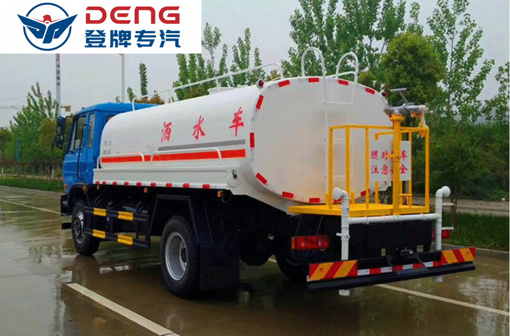 东风老款洒水车（10-15方）_14