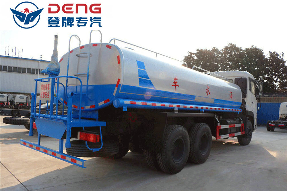 东风天龙洒水车18-22方_12
