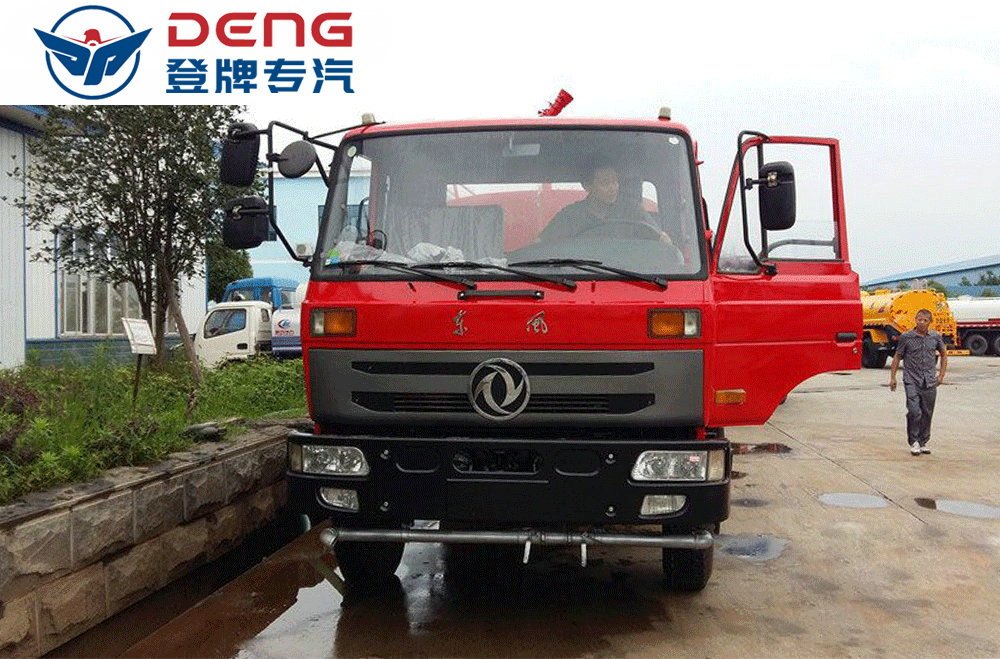 东风10吨消防洒水车_08
