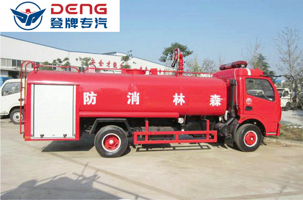 东风8吨消防洒水车_06