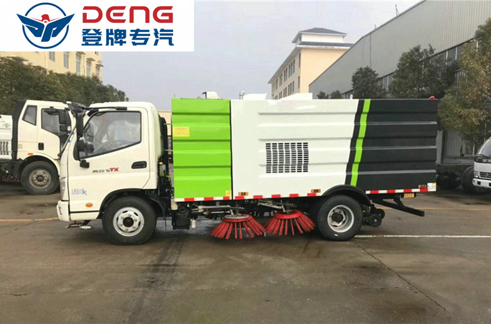 福田奥铃5方扫路车_08