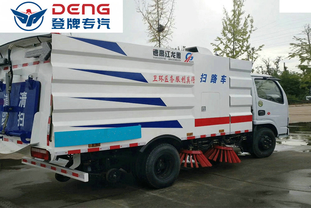 东风5方扫路车_14