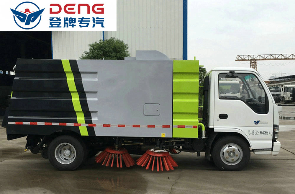 五十铃5方扫路车_15