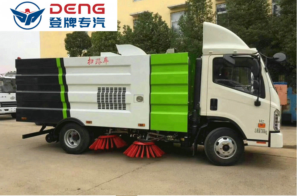 福田康瑞5方扫路车_08