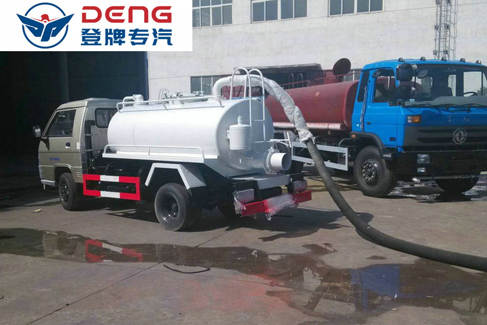 3方吸粪车_08