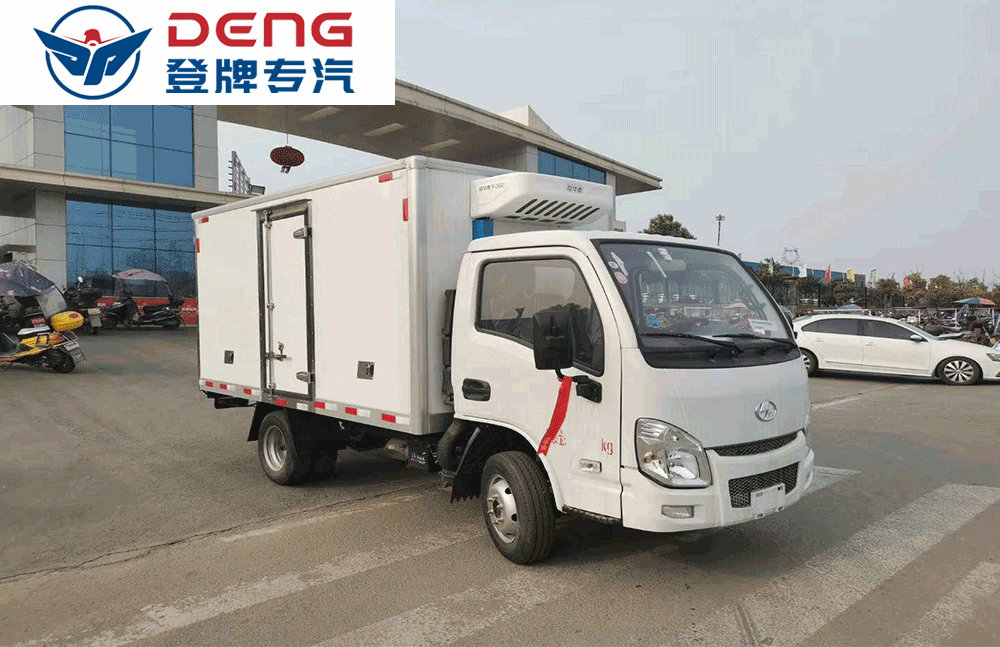 国六上汽跃进小福星冷藏车_06
