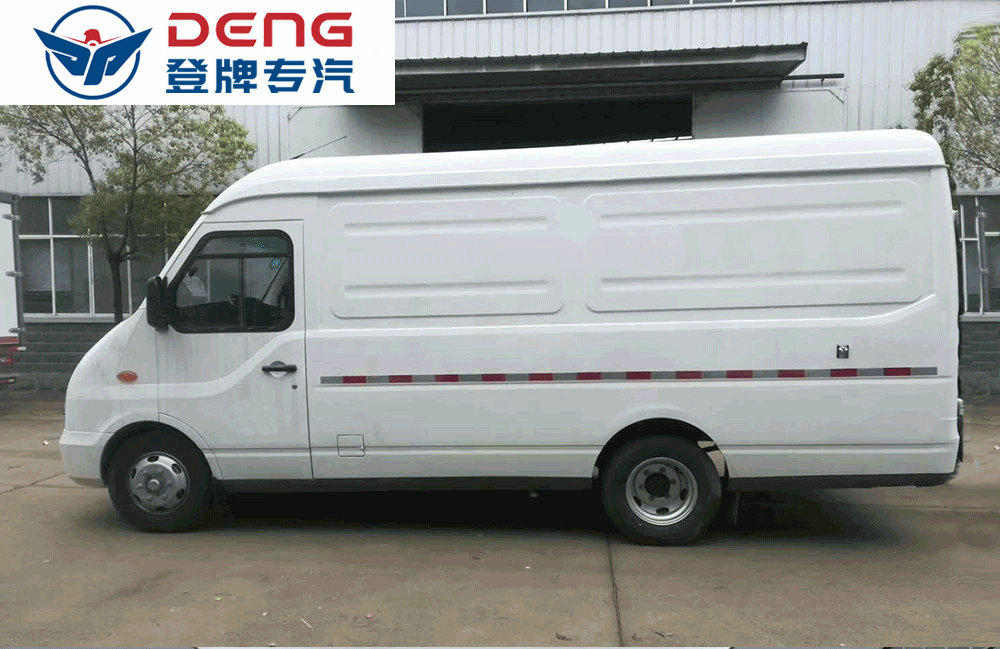 国六五菱玉柴140马力面包冷藏车_09