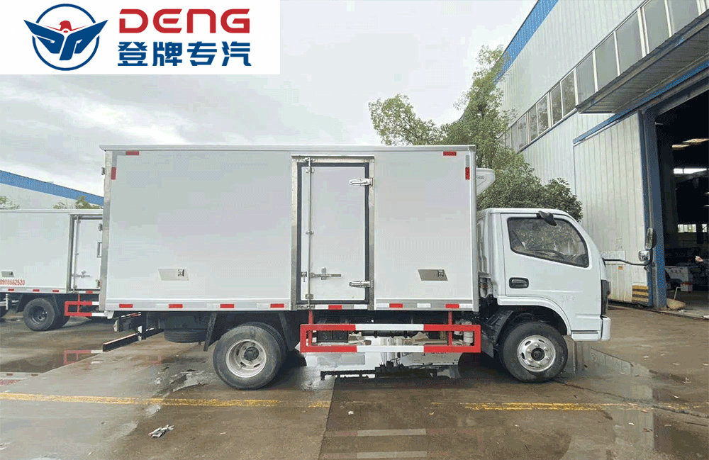 国六东风福瑞卡F6冷藏车_09