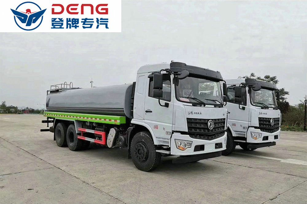 国六东风后八轮洒水车_06