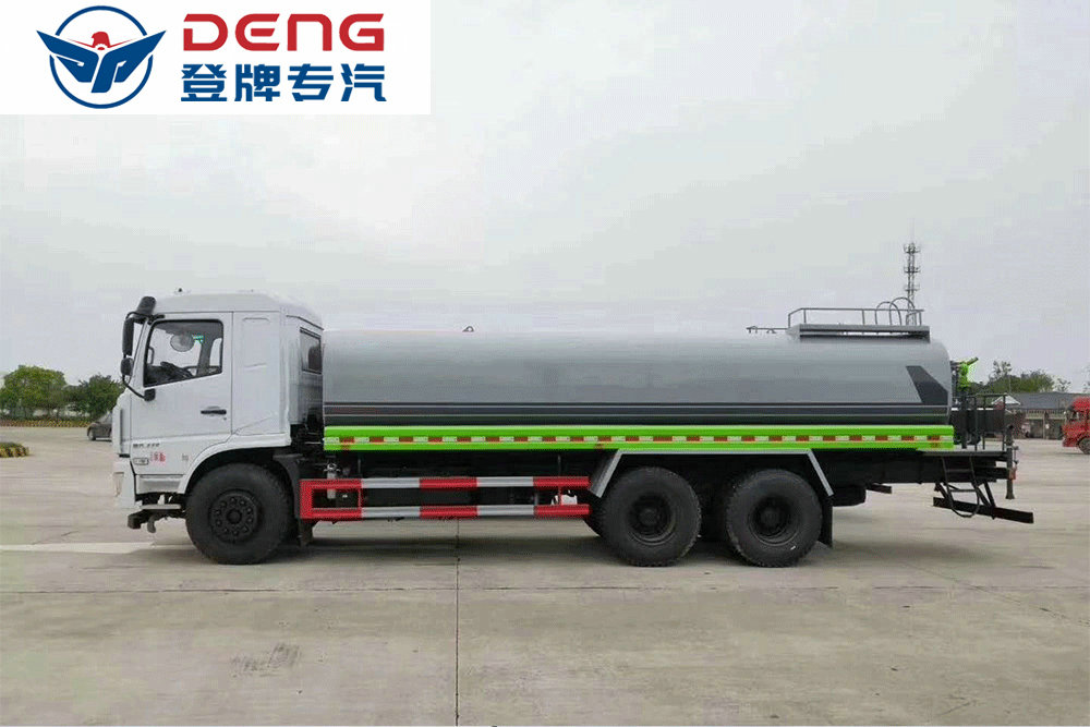 国六东风后八轮洒水车_09