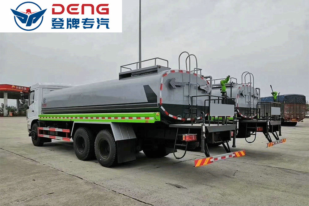 国六东风后八轮洒水车_10