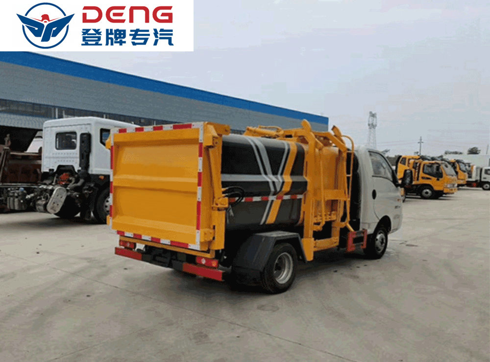 国六凯马侧挂压缩垃圾车_09