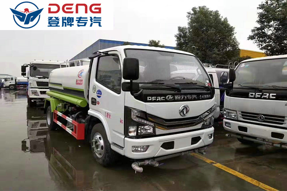 国六东风多利卡5方洒水车_05