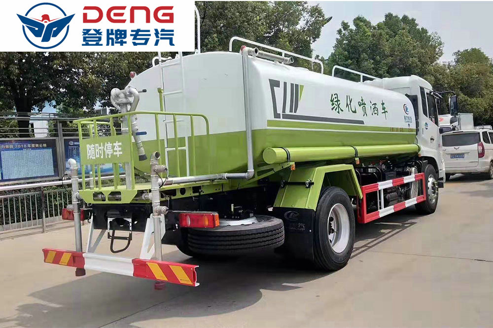 国六东风天锦洒水车1_09